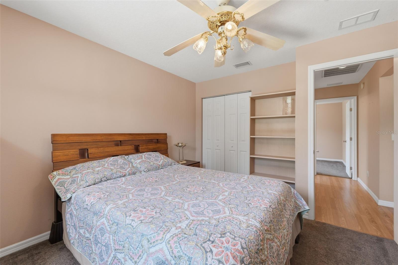 ROLLING HILLS UN 01 - Residential