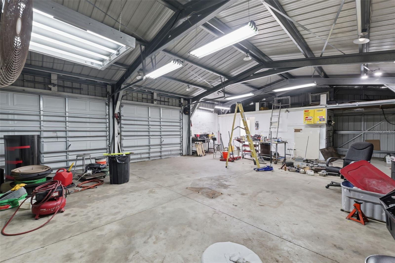 ROLLING HILLS UN 01 - Residential