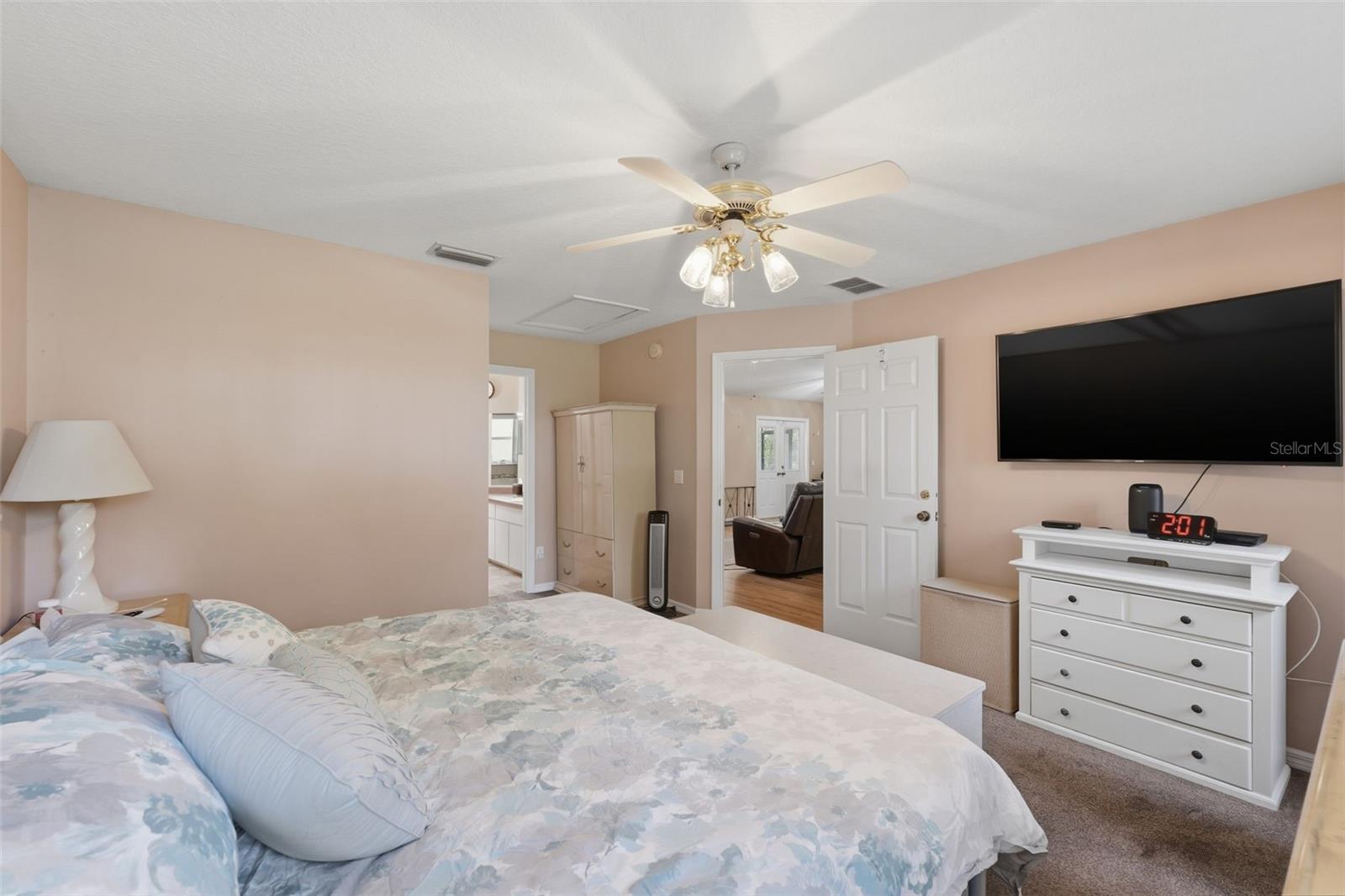 ROLLING HILLS UN 01 - Residential