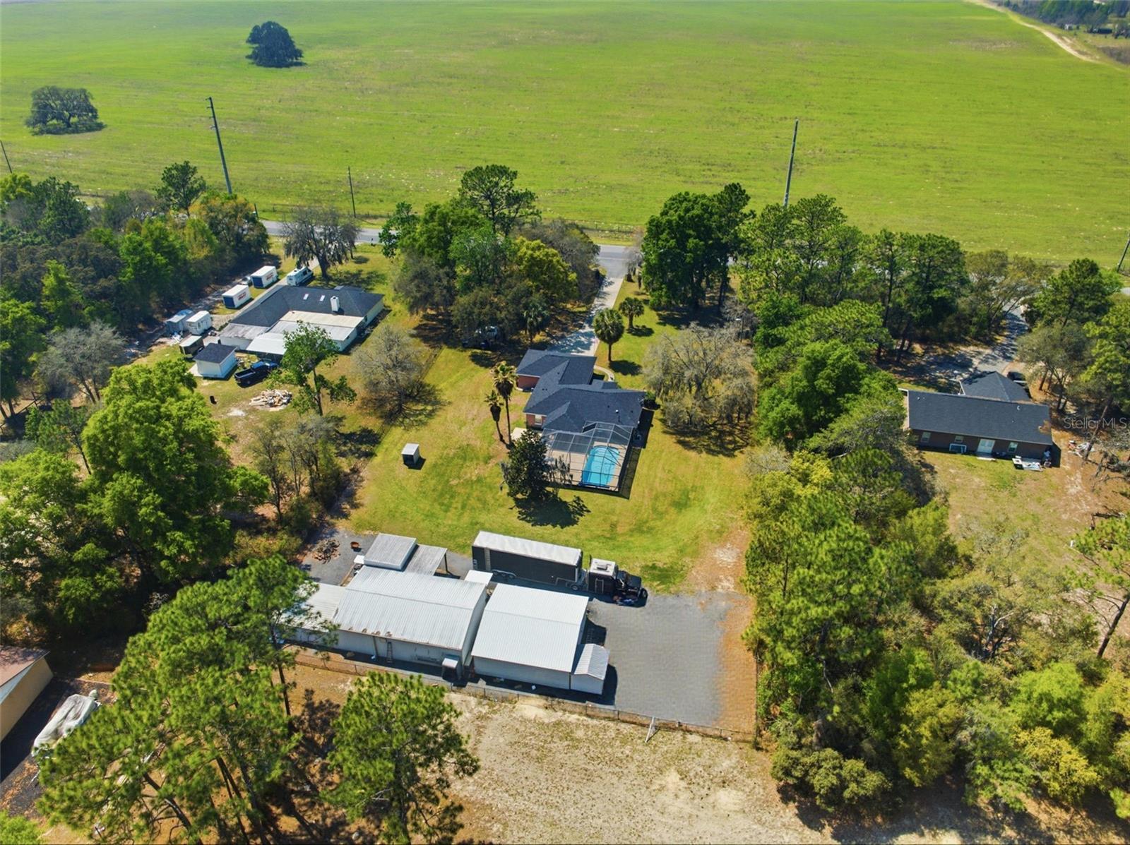 ROLLING HILLS UN 01 - Residential