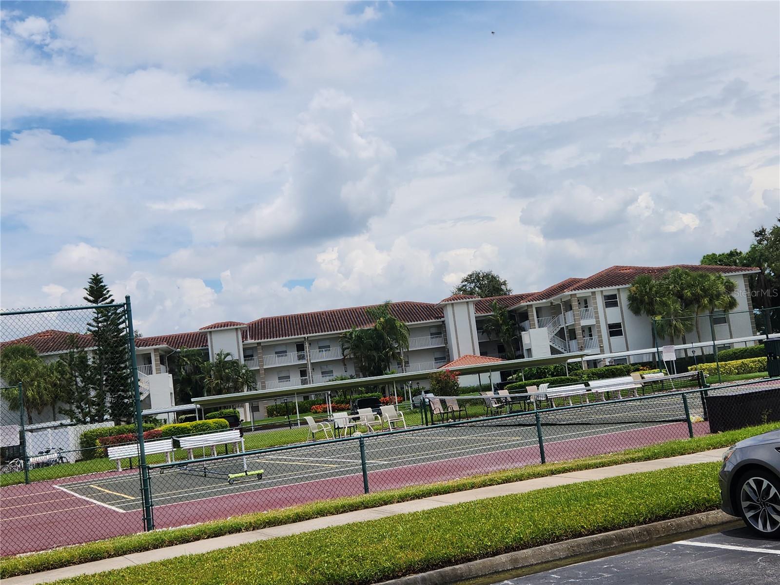 TERRACES 4 OF TARA - Residential Lease