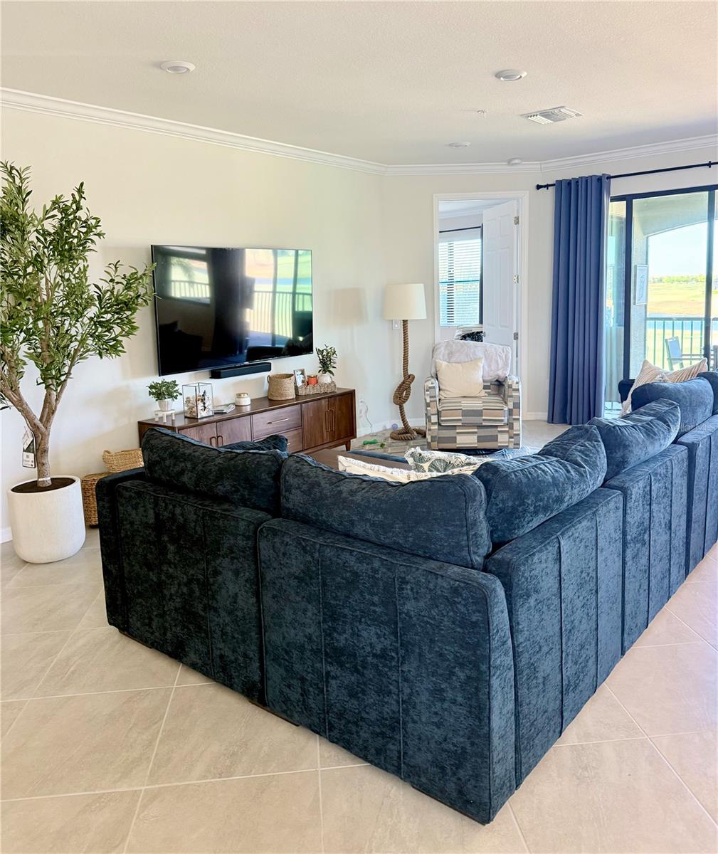 COACH HOMES III AT LAKEWOOD NATL PH 13 - Residential