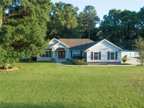 Tiny photo for 1258 NE 51st Loop, Ocala, FL 34479 (MLS # OM727476)