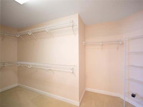 Tiny photo for 1258 NE 51st Loop, Ocala, FL 34479 (MLS # OM727476)