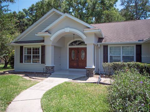 Photo of 1258 NE 51st Loop, Ocala, FL 34479 (MLS # OM727476)