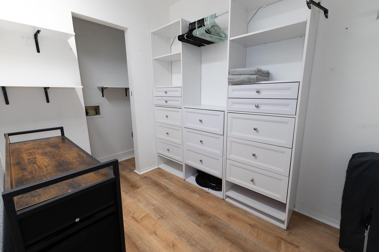 VALLEY/SPGS - Residential