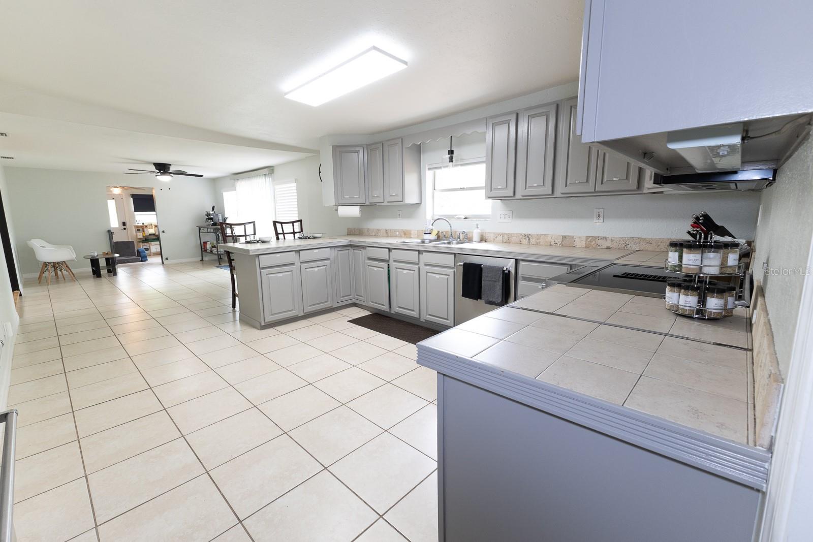 VALLEY/SPGS - Residential