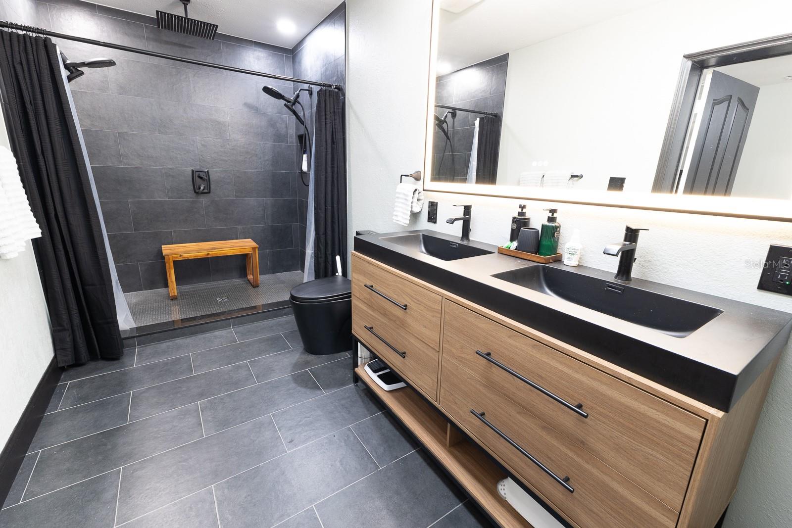 VALLEY/SPGS - Residential