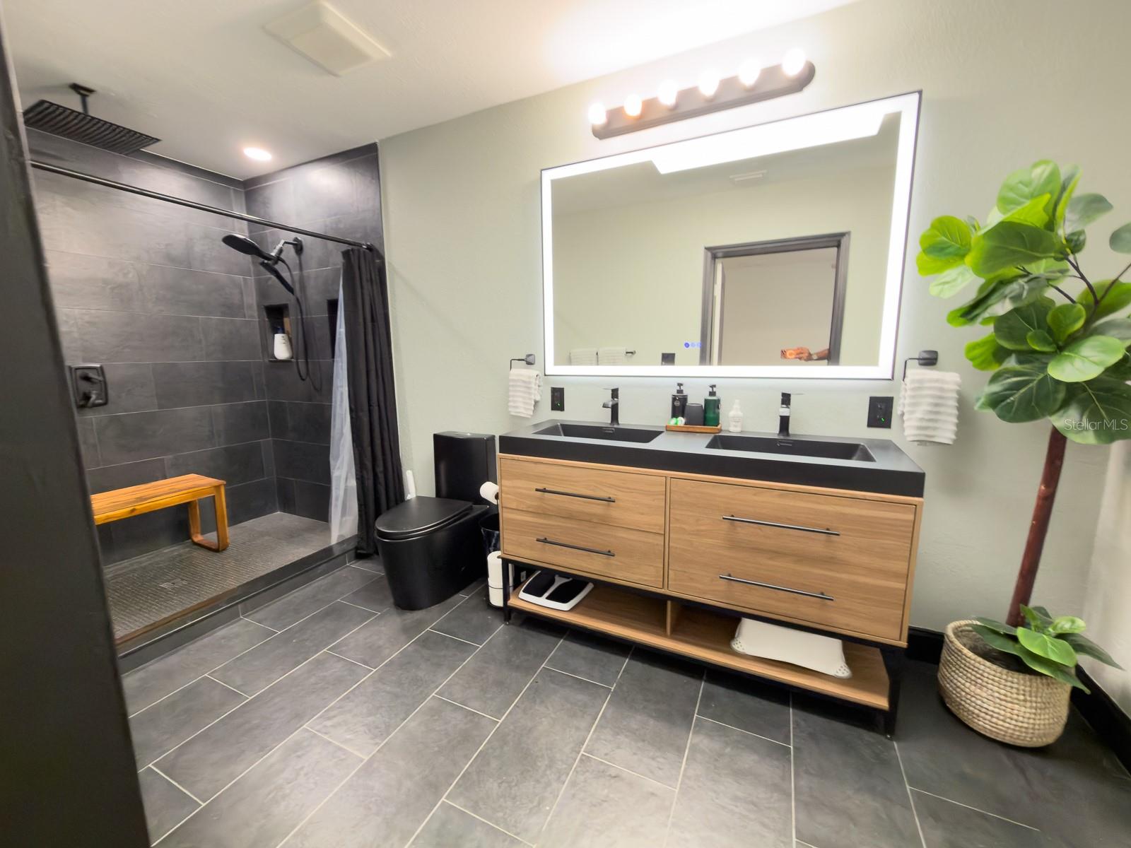 VALLEY/SPGS - Residential