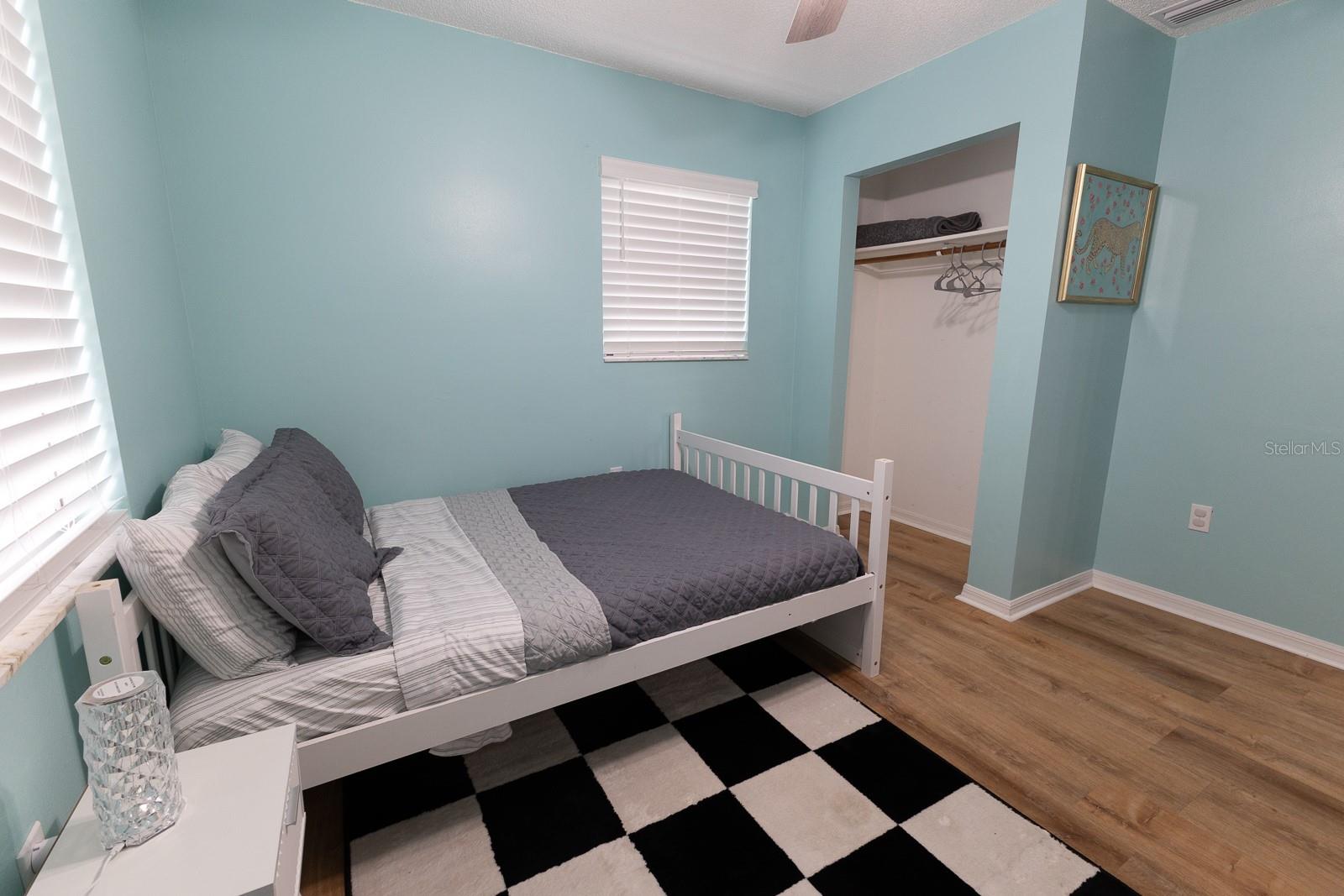 VALLEY/SPGS - Residential