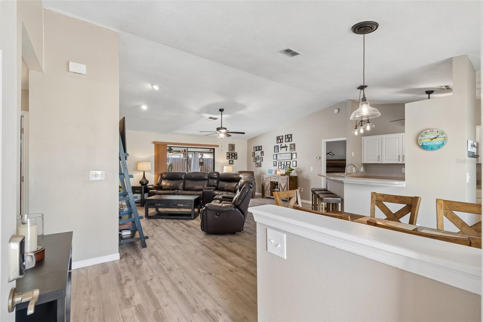 RIDGEWOOD - Residential