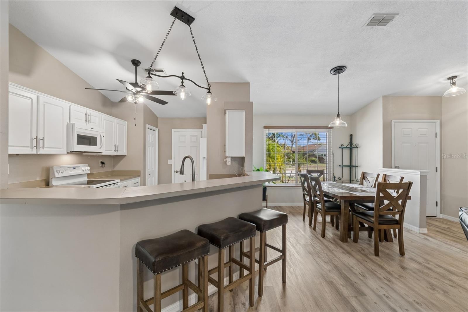 RIDGEWOOD - Residential