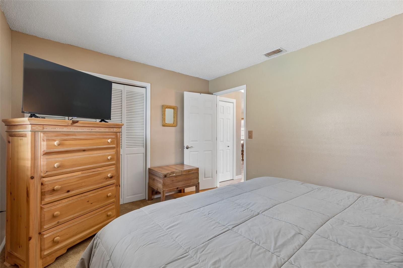 RIDGEWOOD - Residential