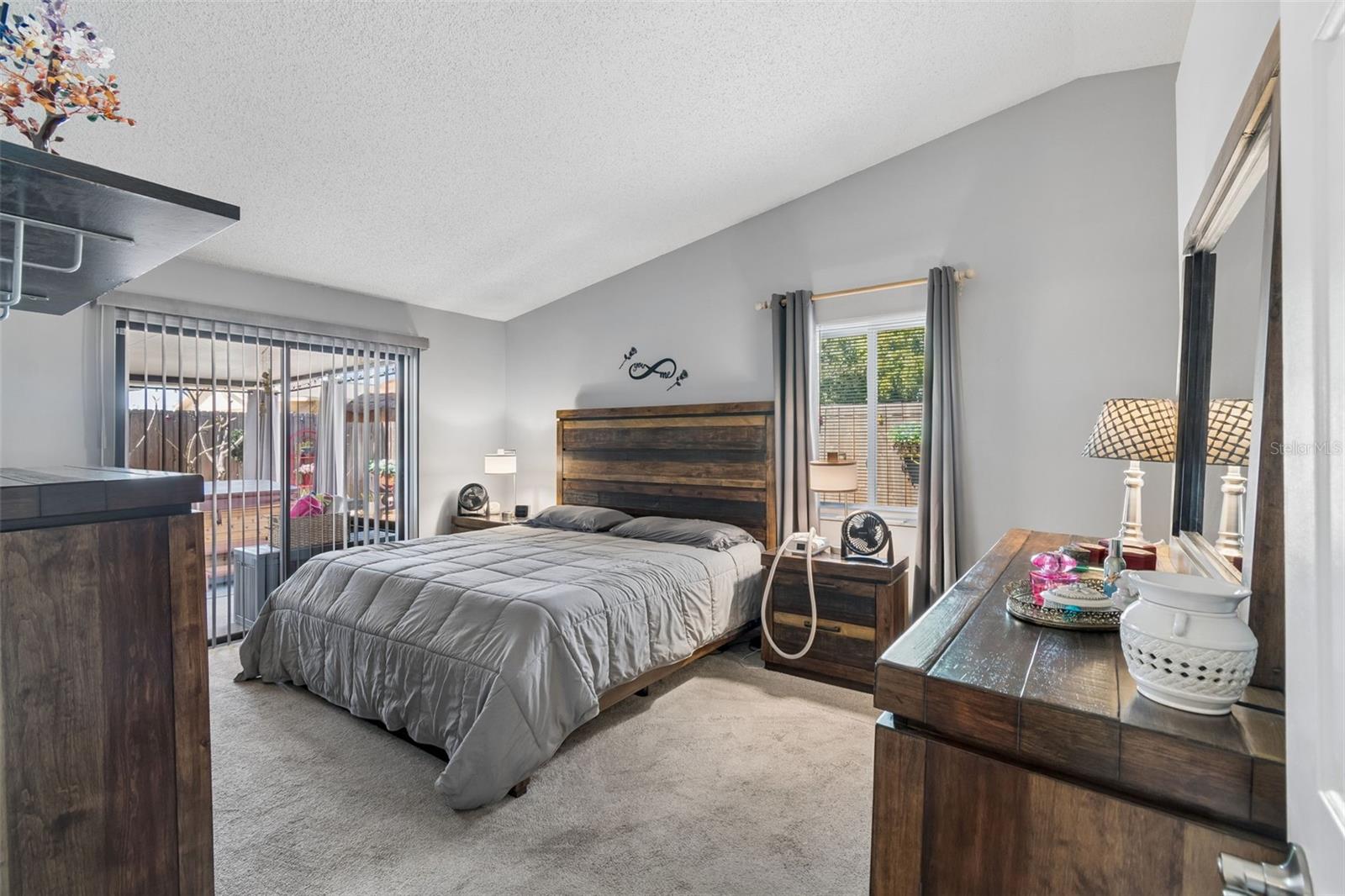 RIDGEWOOD - Residential