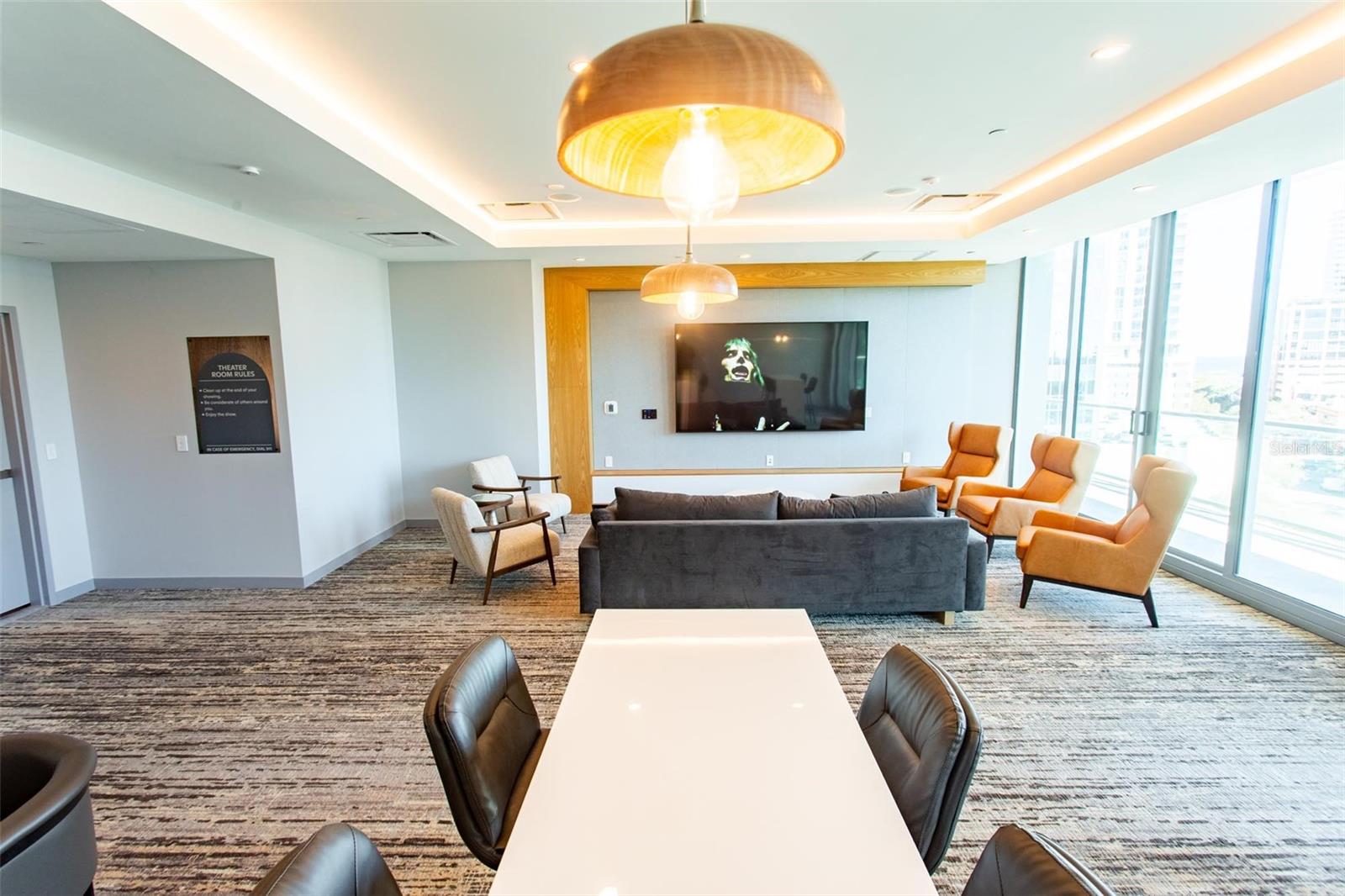 400 CENTRAL - Residential