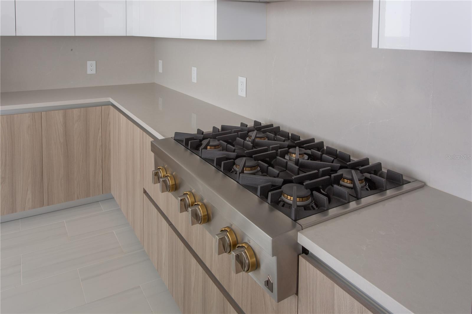 400 CENTRAL - Residential