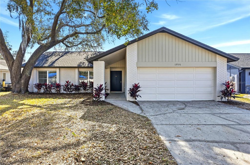 Photo of 13926 Cherry Dale Lane, Tampa, FL 33618 (MLS # TB8480890)