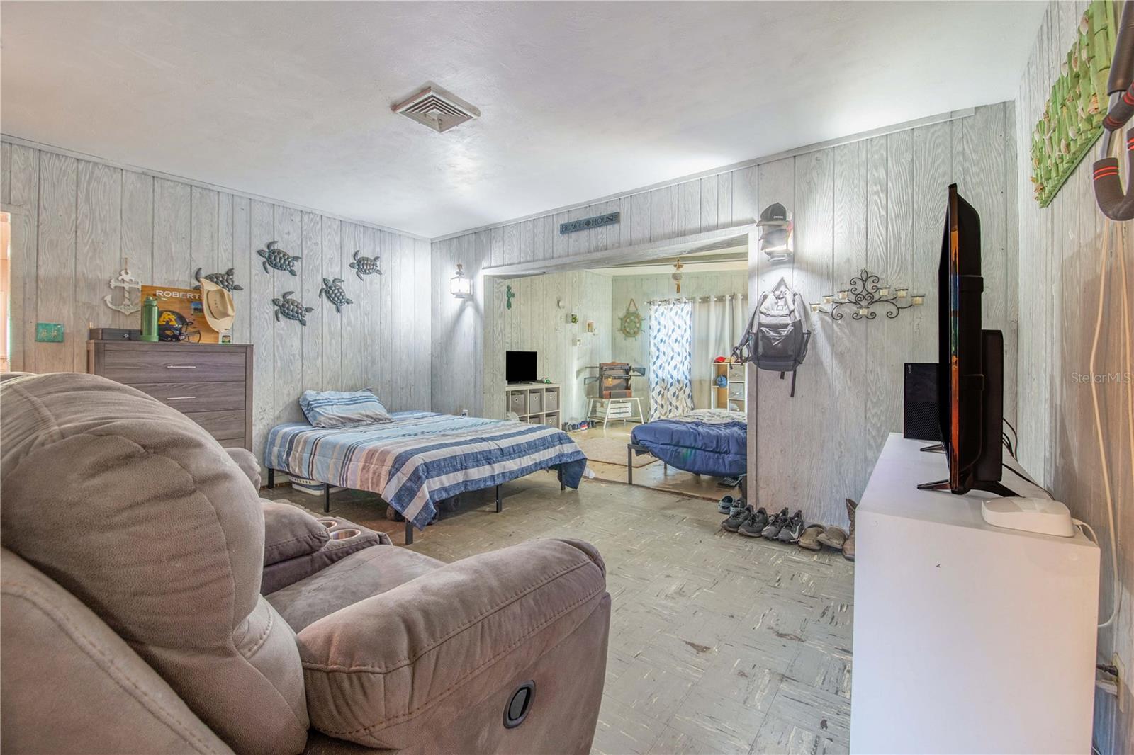 LENA VISTA SUB - Residential