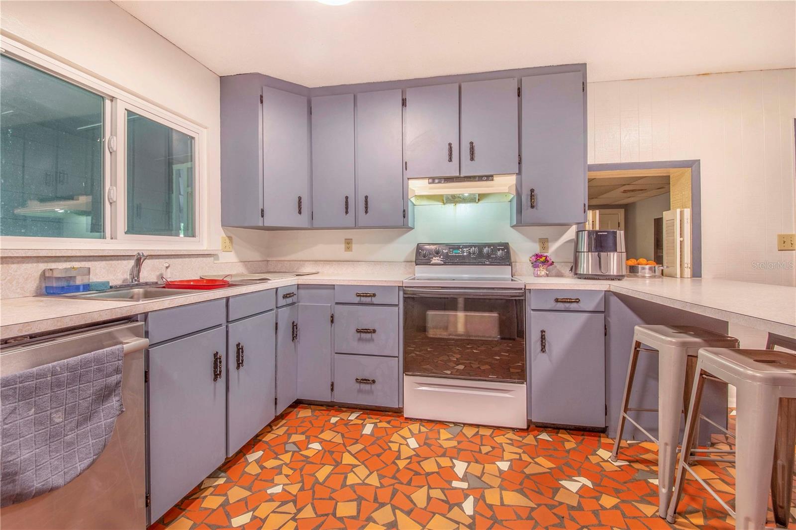 LENA VISTA SUB - Residential