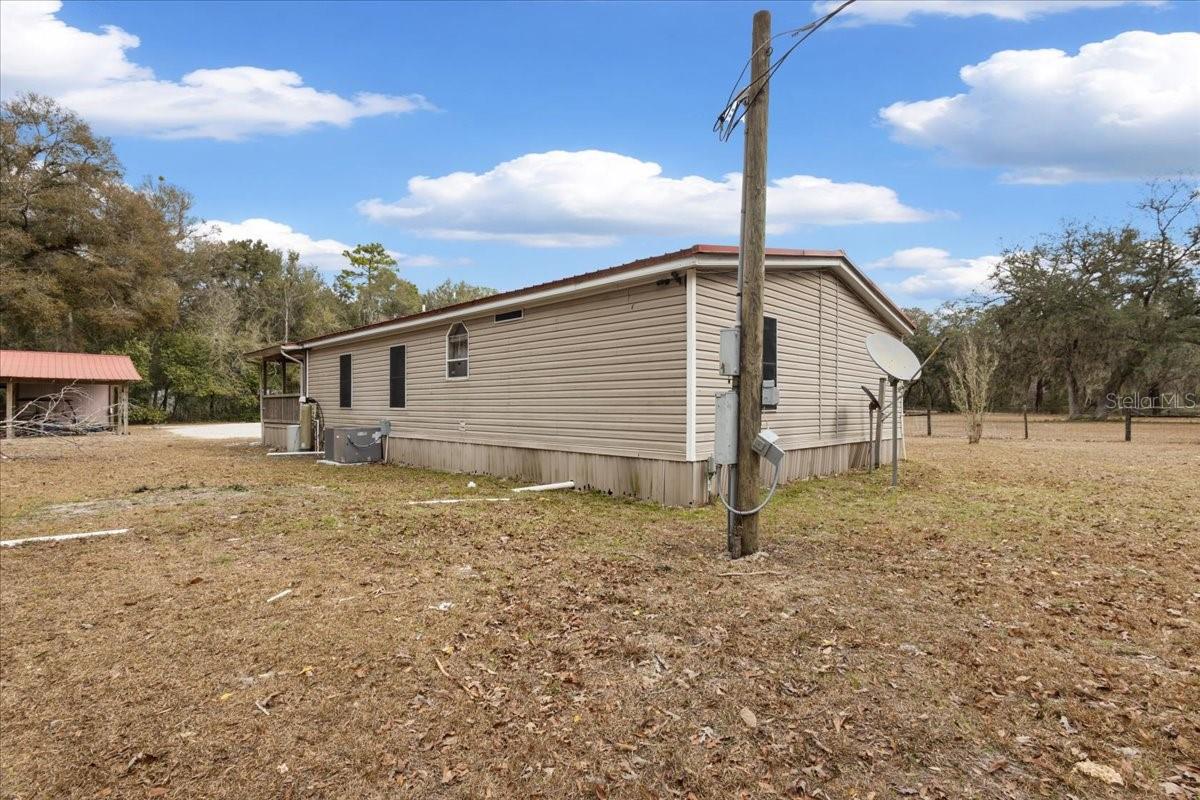 MANATEE FARMS ESTATE 1 - Residential