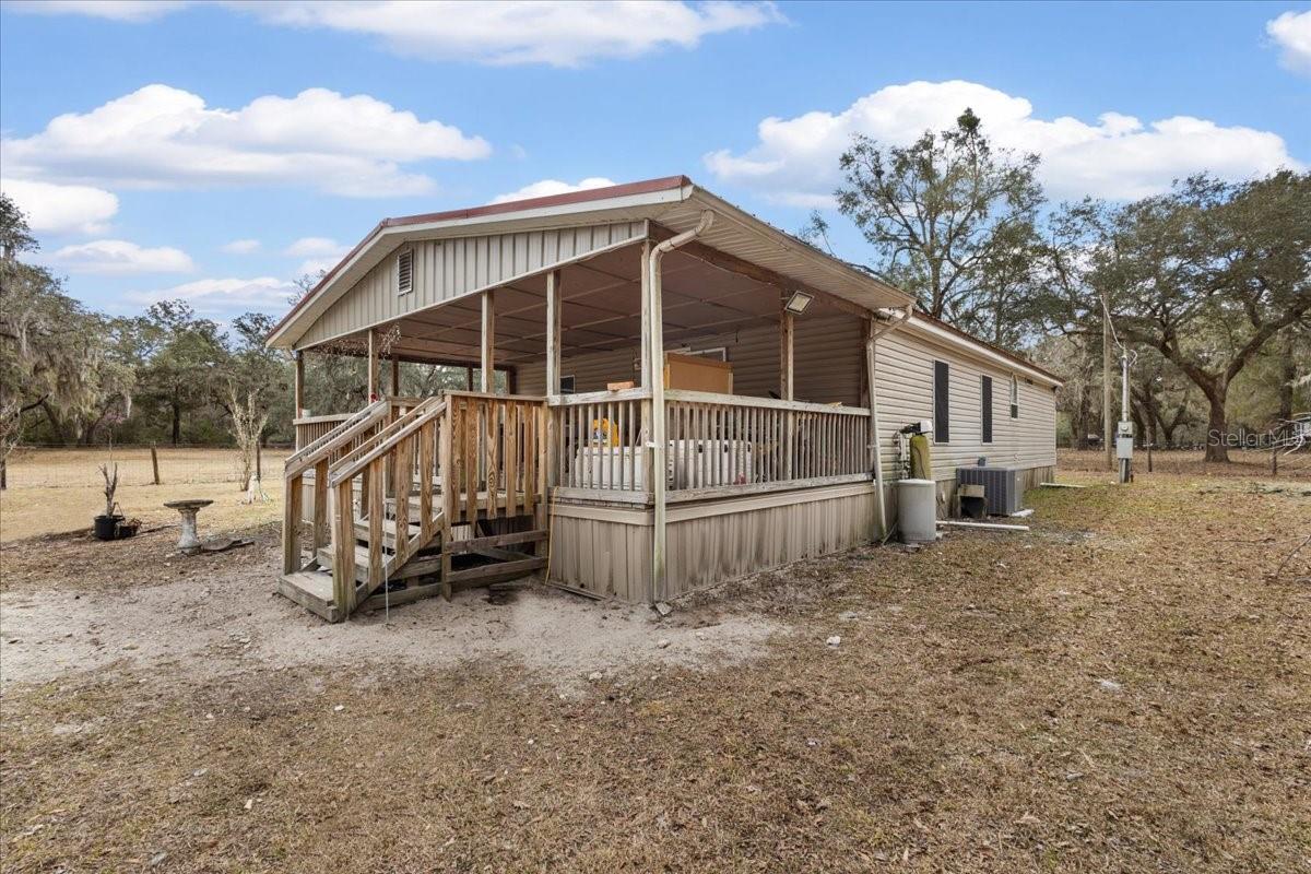 MANATEE FARMS ESTATE 1 - Residential