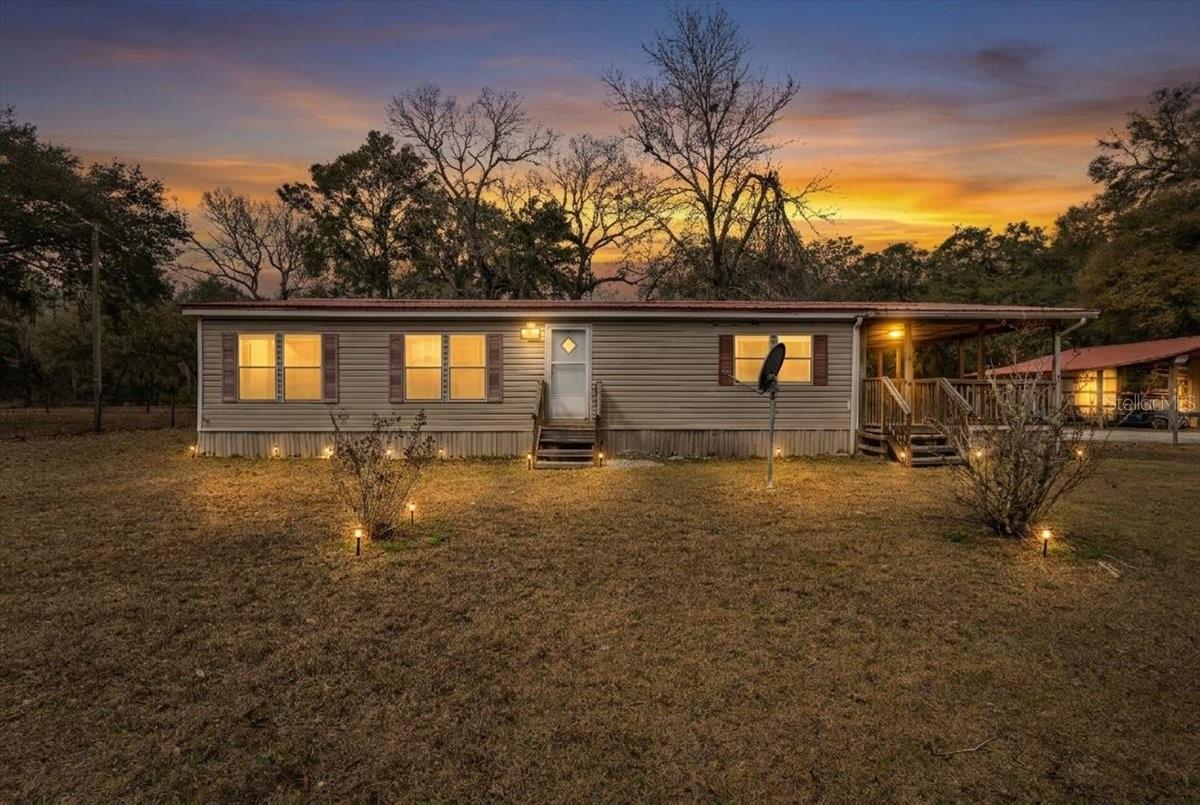 MANATEE FARMS ESTATE 1 - Residential