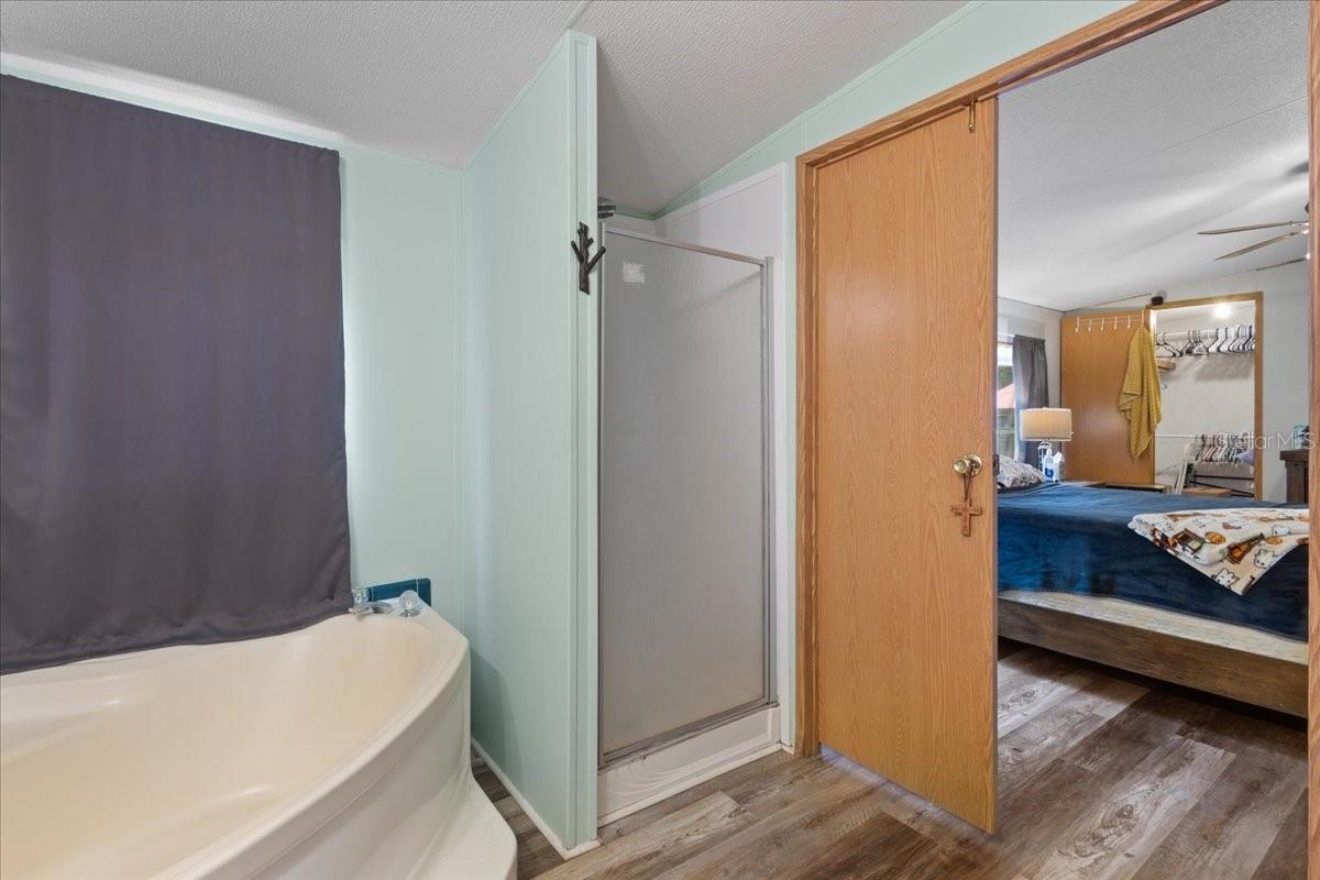 MANATEE FARMS ESTATE 1 - Residential