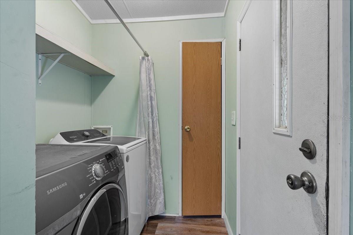 MANATEE FARMS ESTATE 1 - Residential