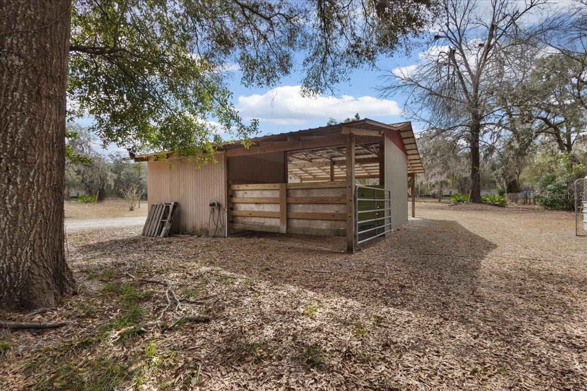 MANATEE FARMS ESTATE 1 - Residential