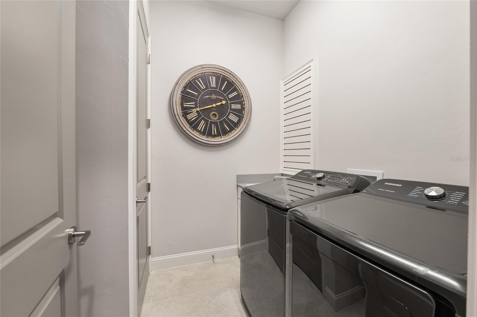 OAKMONT PH 2 PB 32 PG 30 - Residential