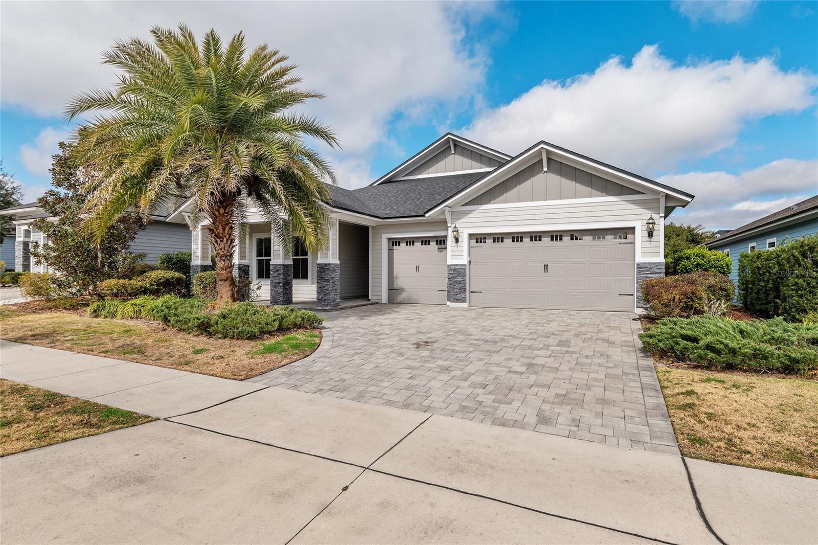 OAKMONT PH 2 PB 32 PG 30 - Residential