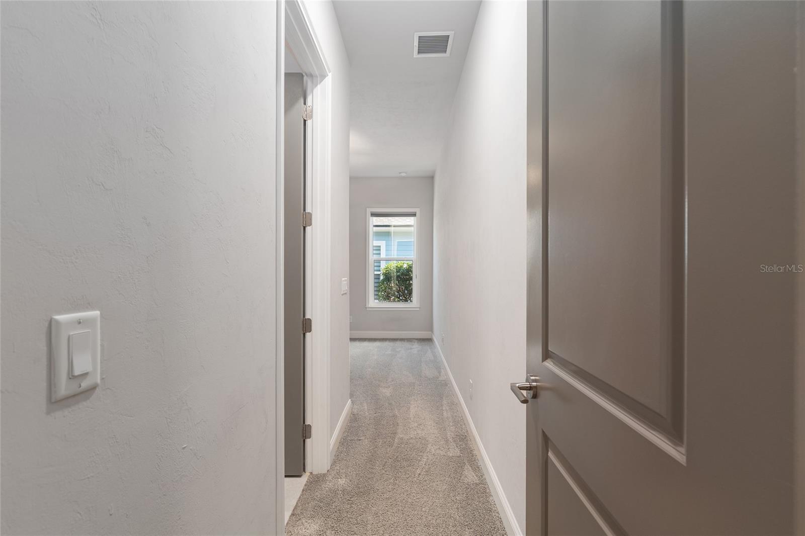OAKMONT PH 2 PB 32 PG 30 - Residential