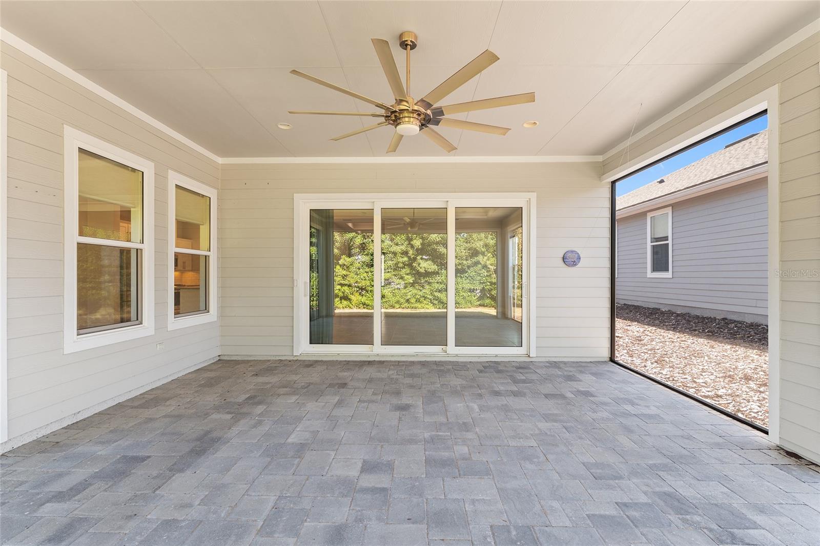 OAKMONT PH 2 PB 32 PG 30 - Residential