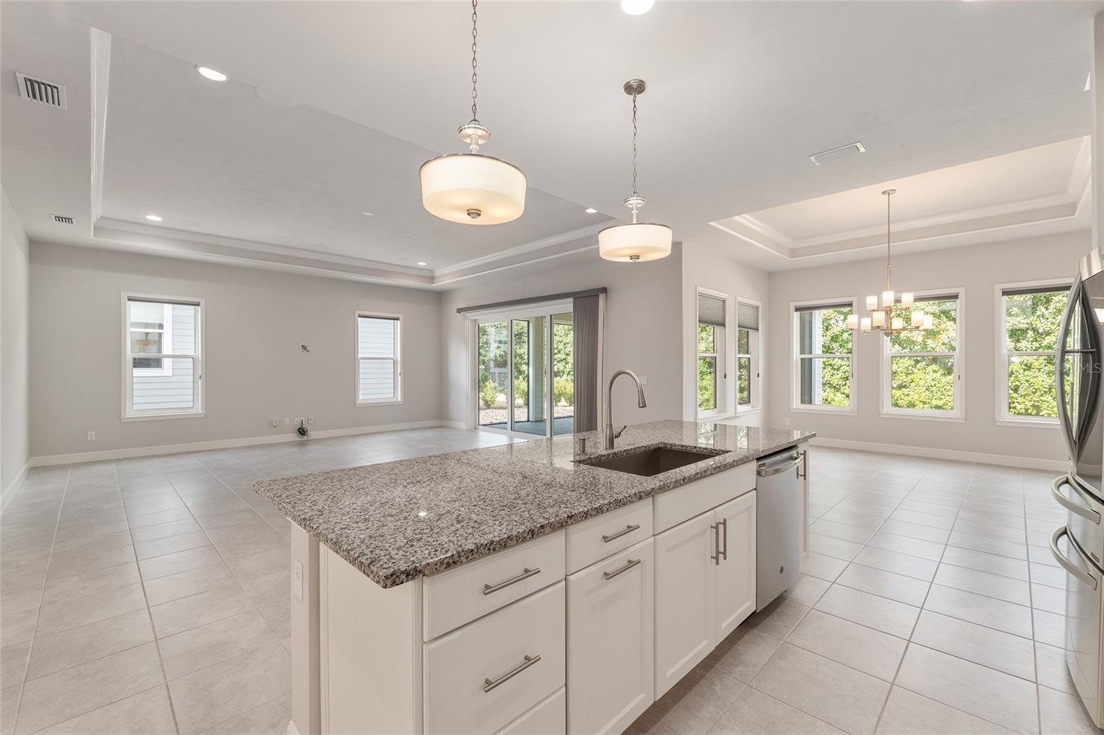 OAKMONT PH 2 PB 32 PG 30 - Residential