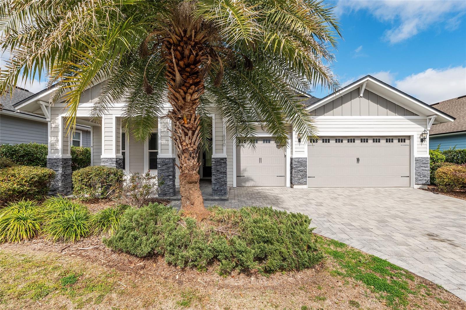 OAKMONT PH 2 PB 32 PG 30 - Residential