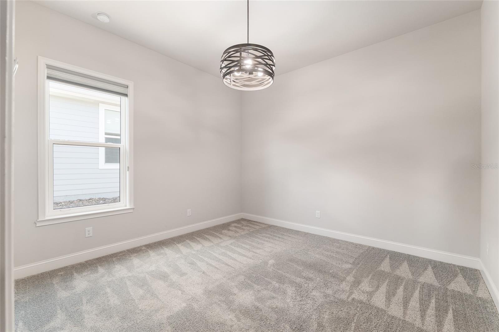 OAKMONT PH 2 PB 32 PG 30 - Residential