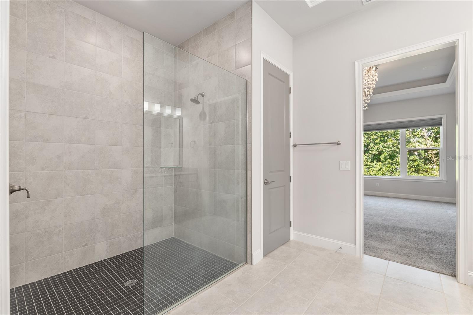 OAKMONT PH 2 PB 32 PG 30 - Residential