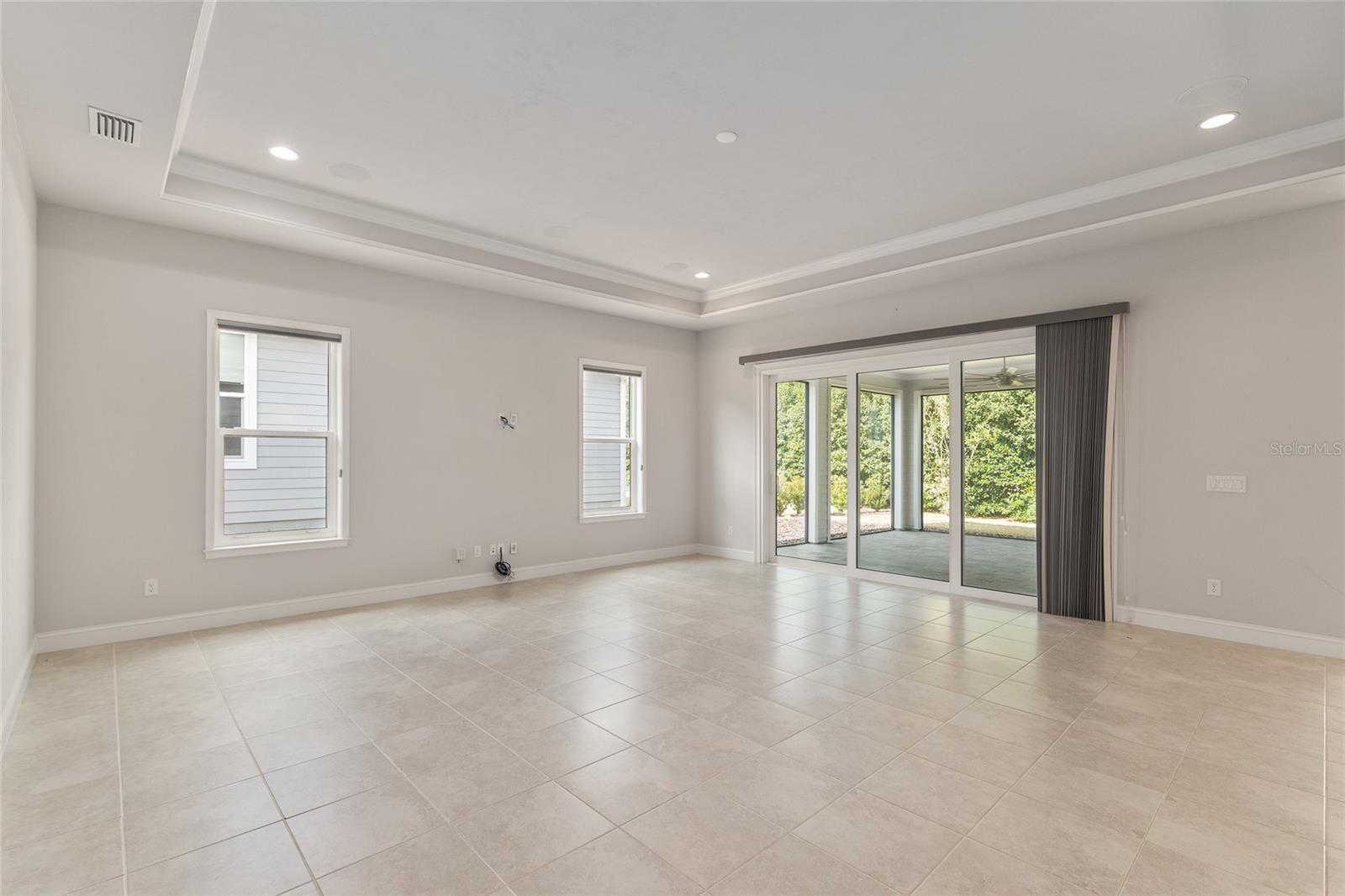 OAKMONT PH 2 PB 32 PG 30 - Residential