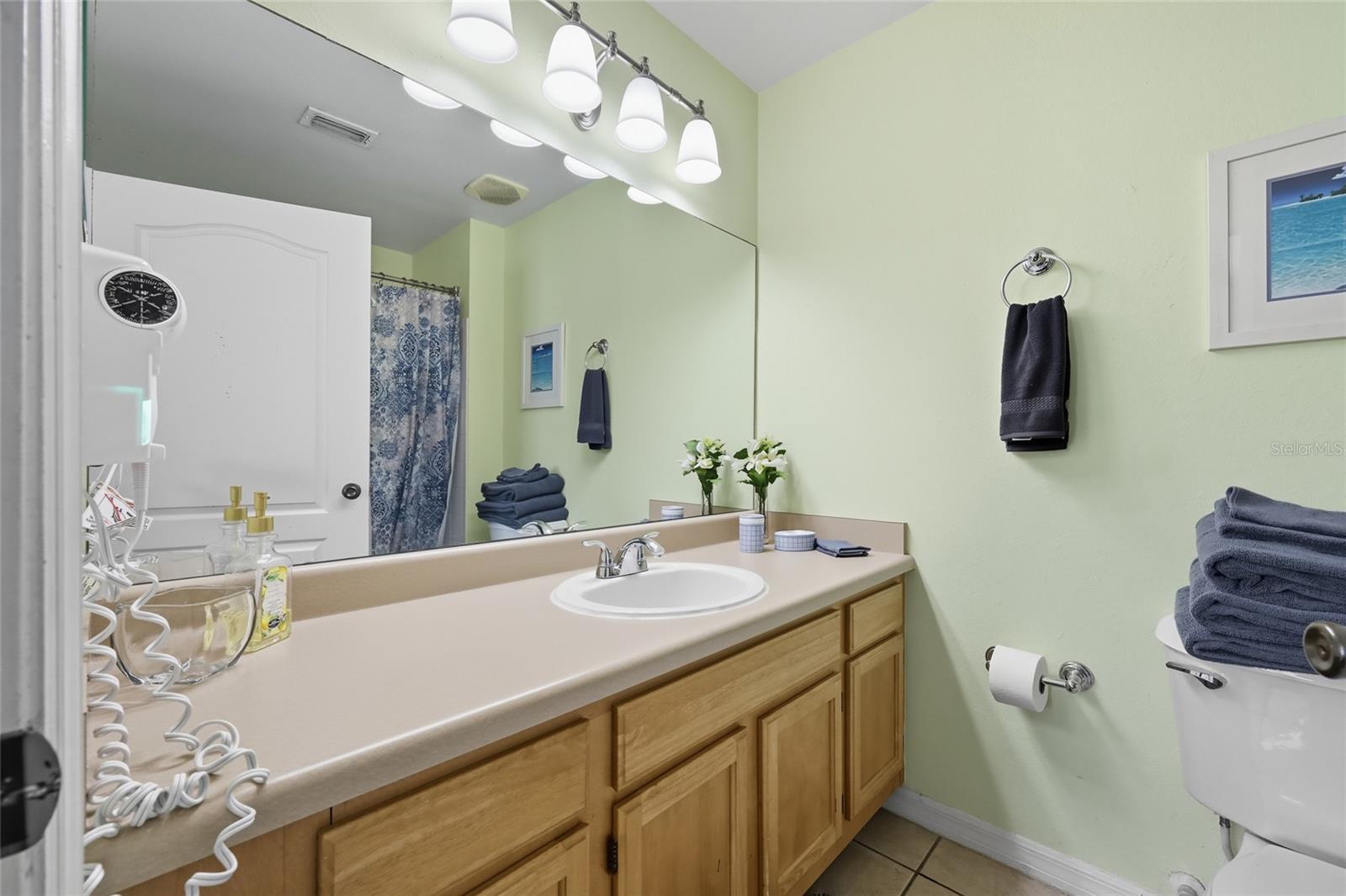 RUNAWAY BEACH CLUB CONDO - Residential