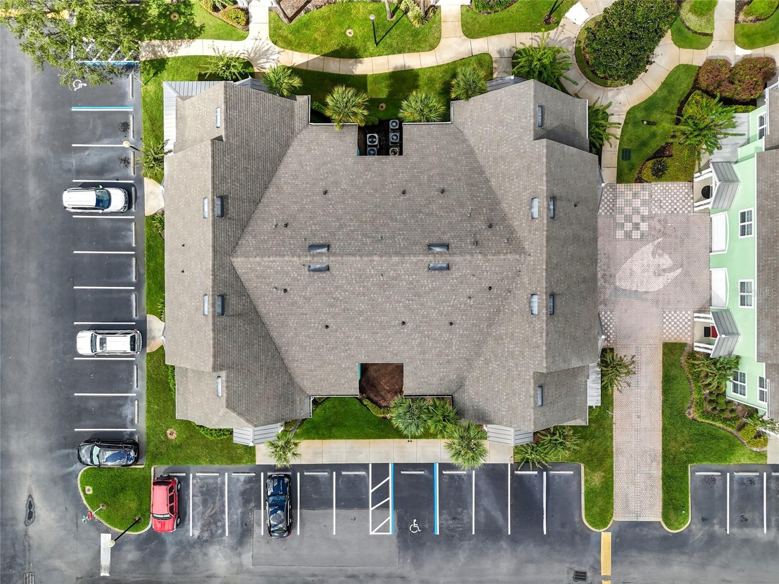 RUNAWAY BEACH CLUB CONDO - Residential