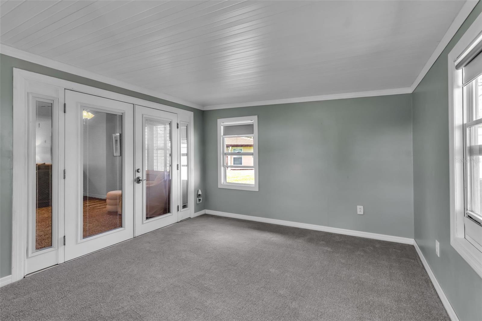 CAMBRIDGE VILLAGE - Residential