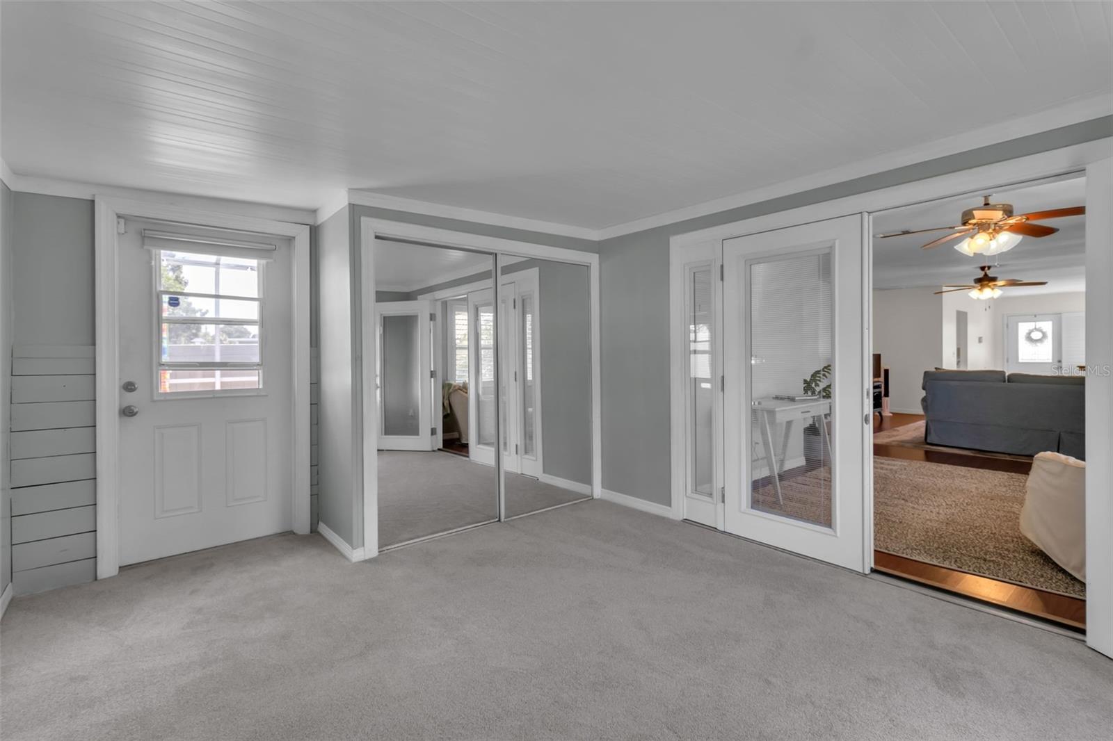 CAMBRIDGE VILLAGE - Residential