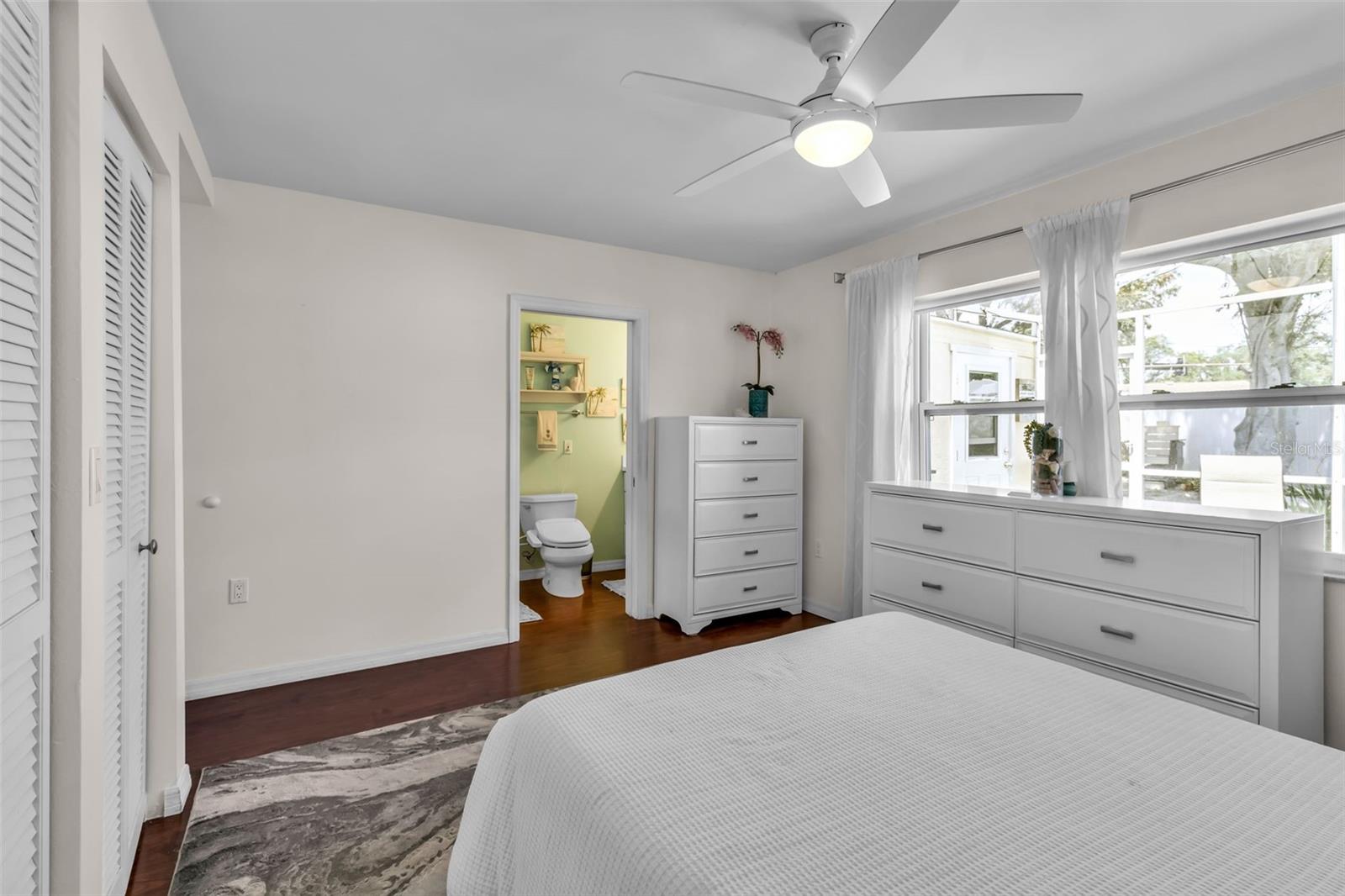 CAMBRIDGE VILLAGE - Residential