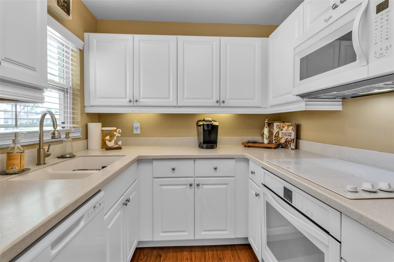 CAMBRIDGE VILLAGE - Residential