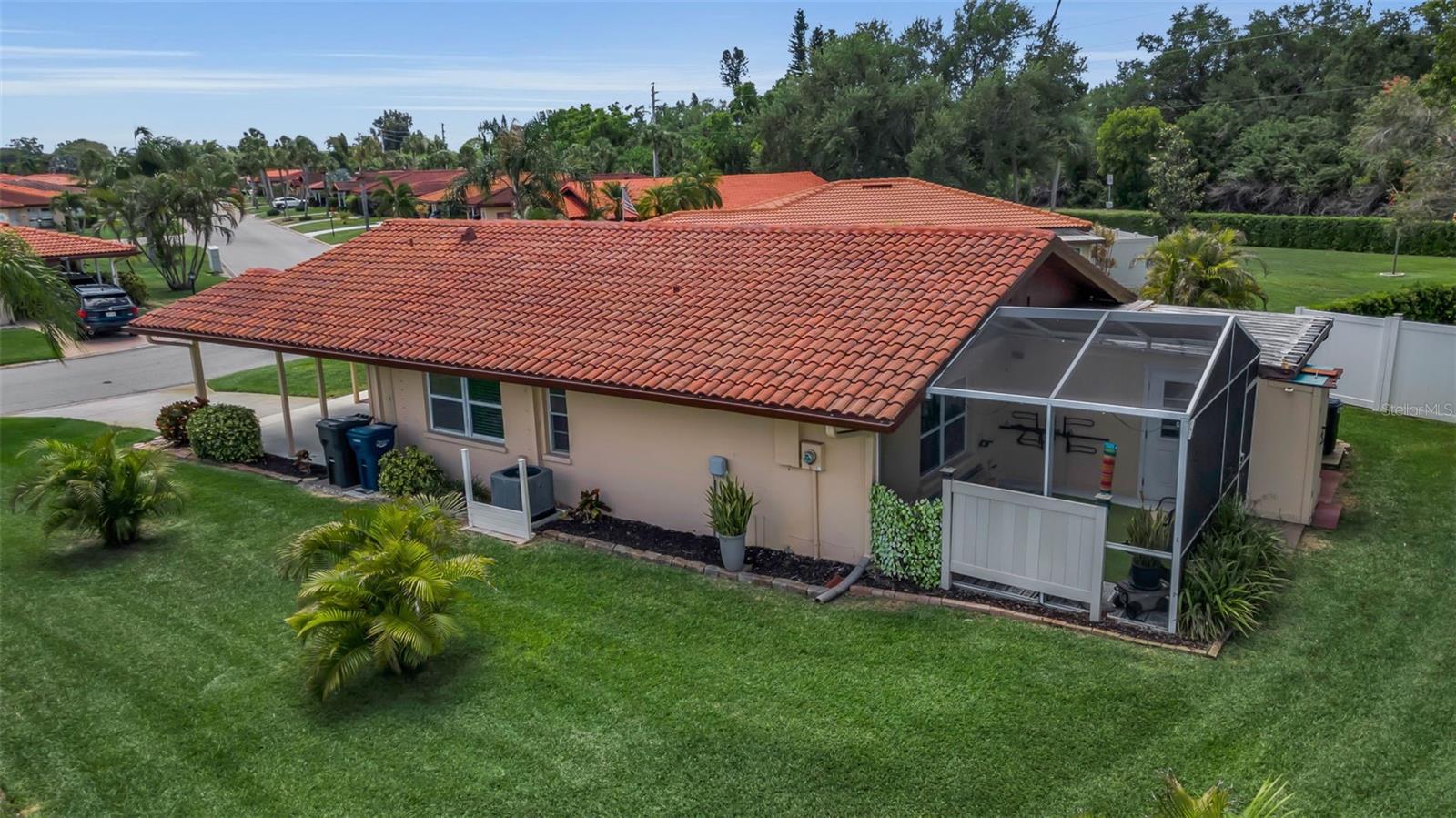 CAMBRIDGE VILLAGE - Residential