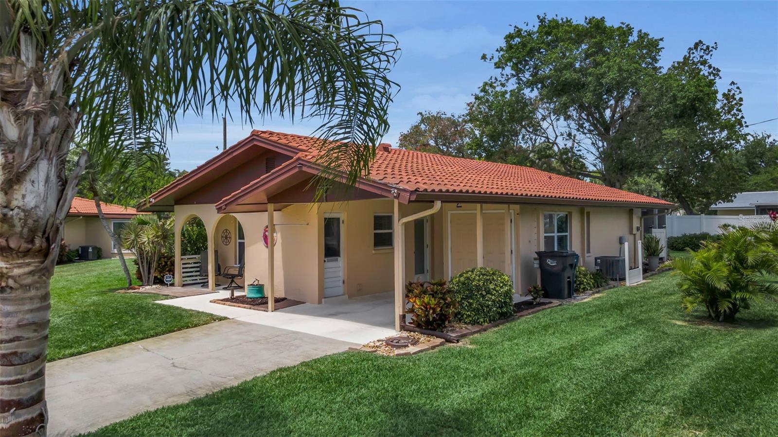 CAMBRIDGE VILLAGE - Residential