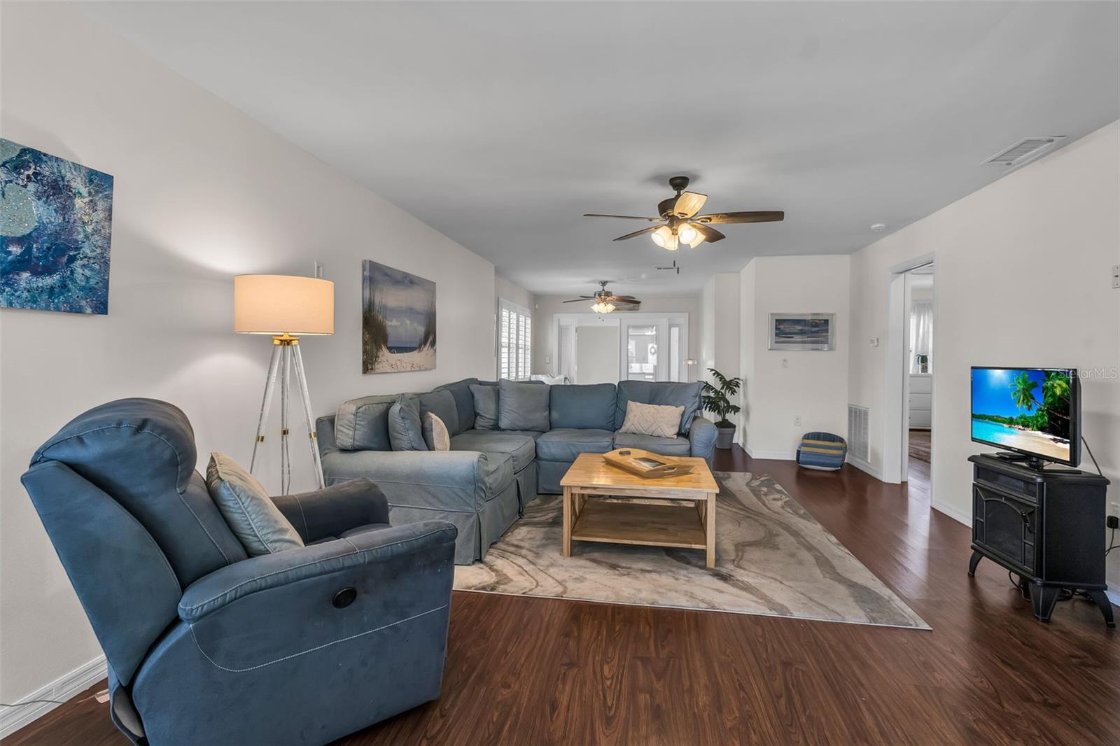 CAMBRIDGE VILLAGE - Residential