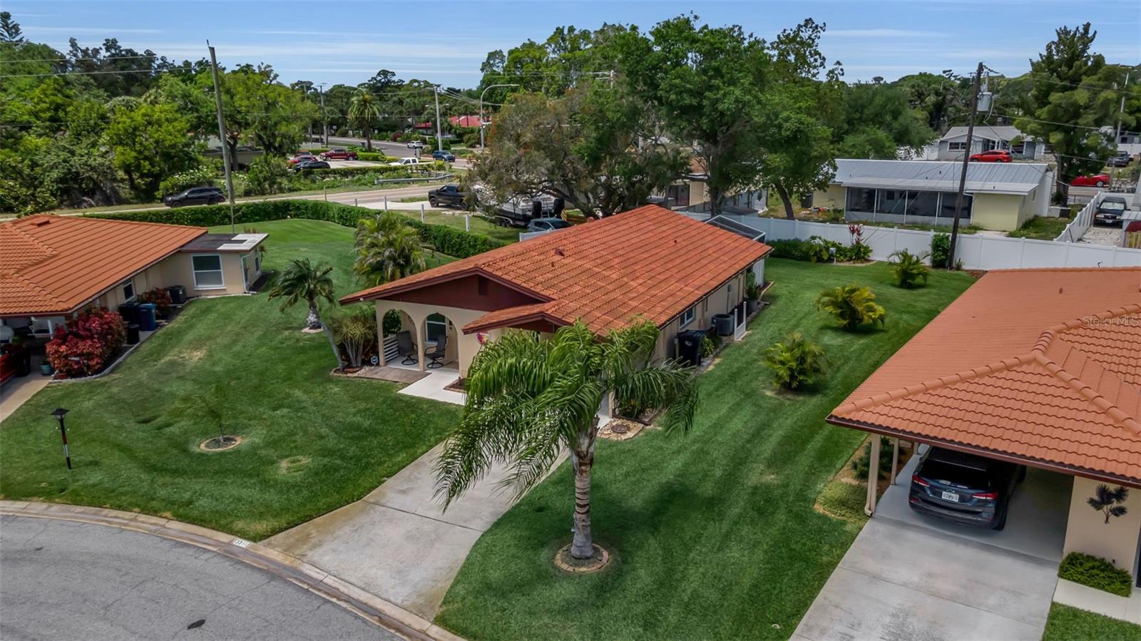 CAMBRIDGE VILLAGE - Residential