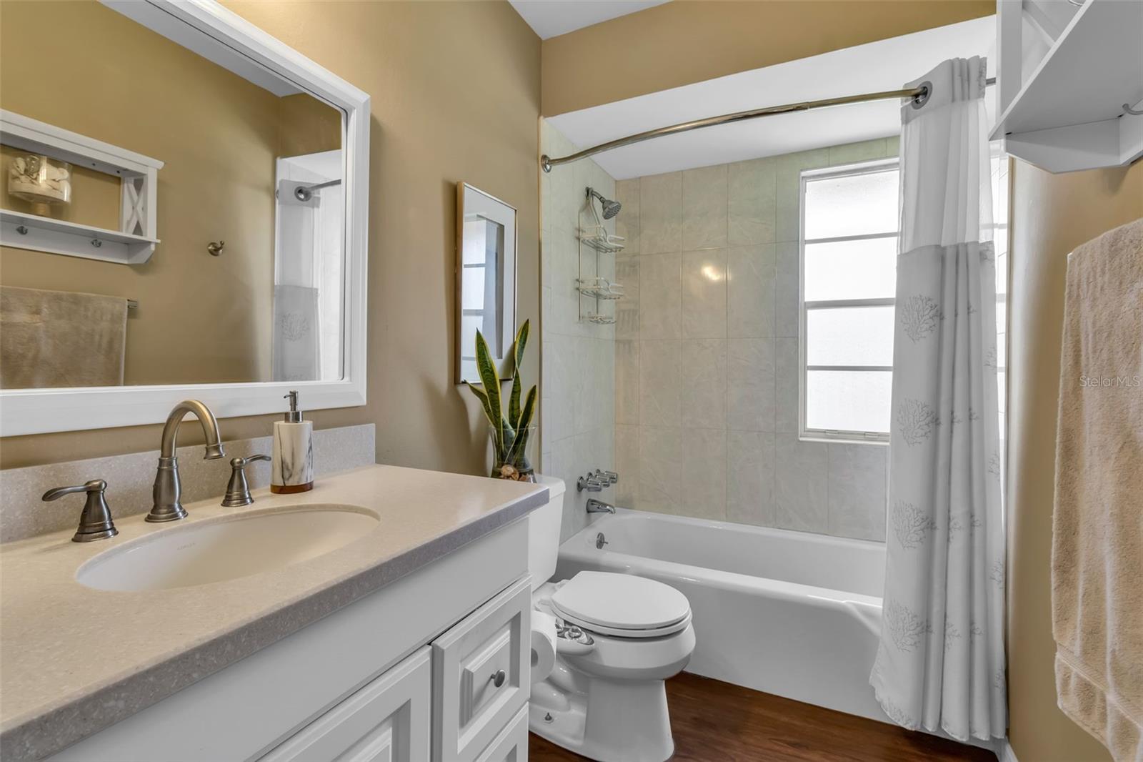 CAMBRIDGE VILLAGE - Residential