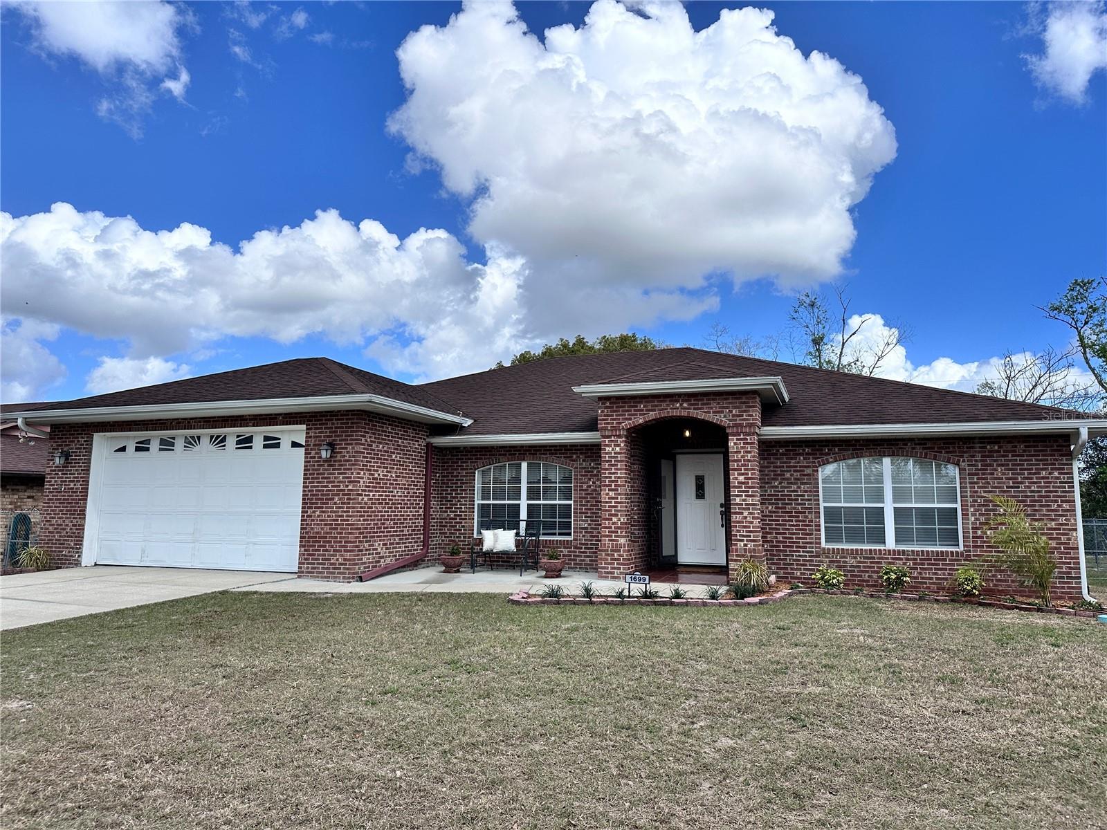 DELTONA LAKES UNIT 03 - Residential